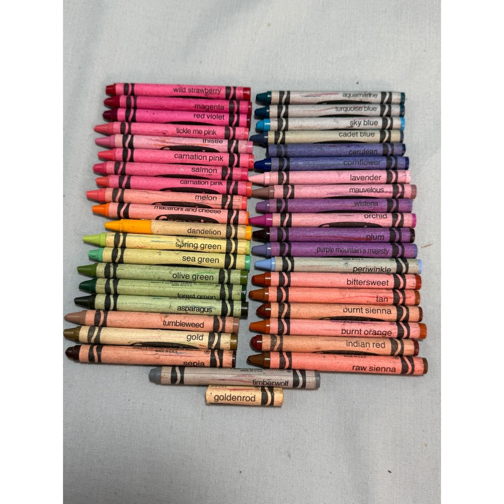 Crayola Crayons Lot Multicolor Vintage 90s School Supplies Nostalgia Set of 40